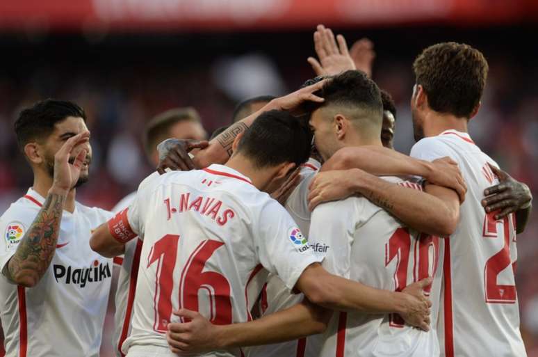 Sevilla goleou no Ramón Sanchéz Pizjuán (Foto: AFP)