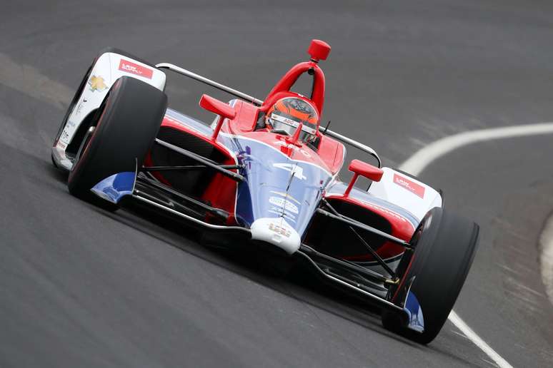 Matheus Leist destaca bom rendimento do carro em 1º teste para a Indy 500