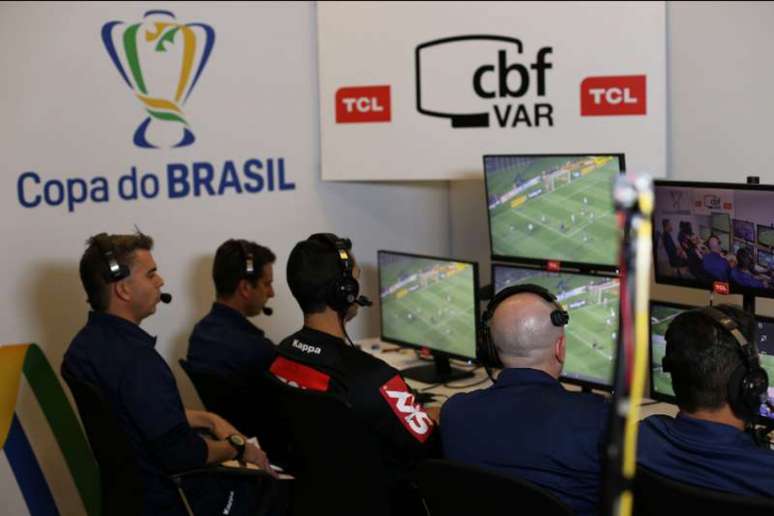 Além do VAR, o Brasileirão terá como novidade as mudanças na regra do futebol (Foto: Fernando Torres / CBF)
