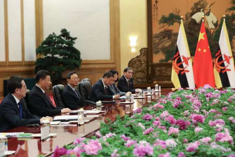 Xi Jinping defende projeto das Novas Rotas da Seda