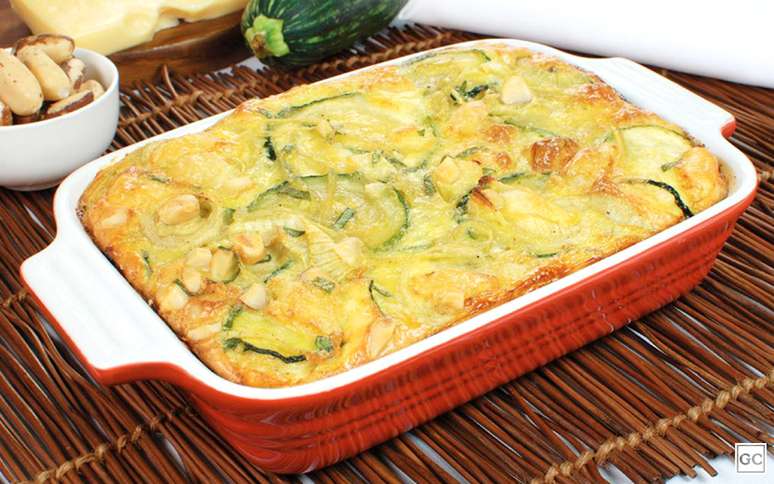 6 -&nbsp;Omelete de forno com abobrinha - 
Omelete de forno &eacute; tudo de bom! Neste, a abobrinha vem como recheio - 


