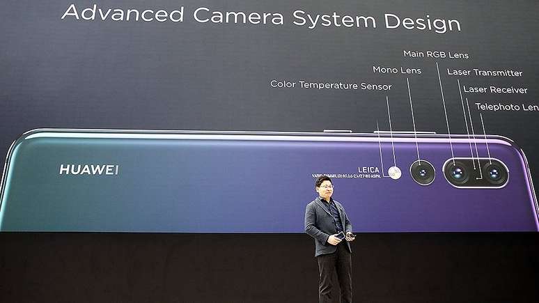 Huawei apresenta celular P20 Pro