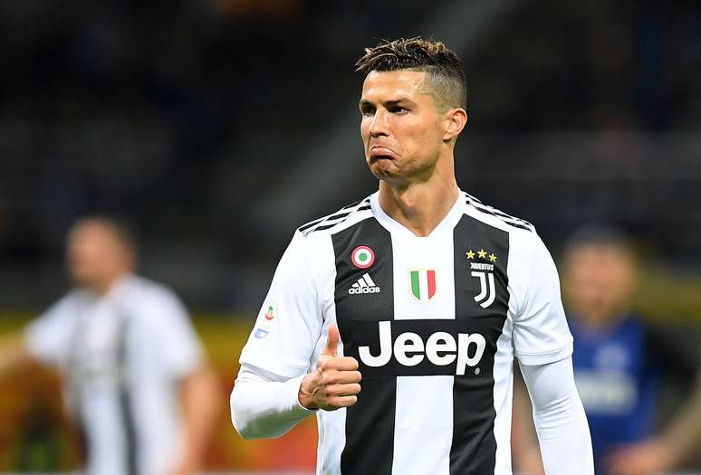 Cristiano Ronaldo durante o duelo da Juventus contra a Inter de Milão