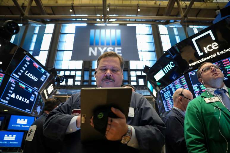 Operadores na Bolsa de Valores de Nova York 
24/04/2019
REUTERS/Brendan McDermid