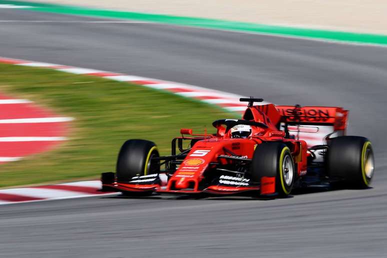 Ferrari opta por seleção de compostos agressiva para o GP da Espanha