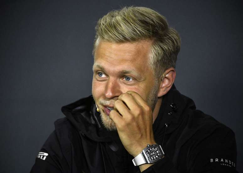 “Haas não é rápida o suficiente”, diz Magnussen