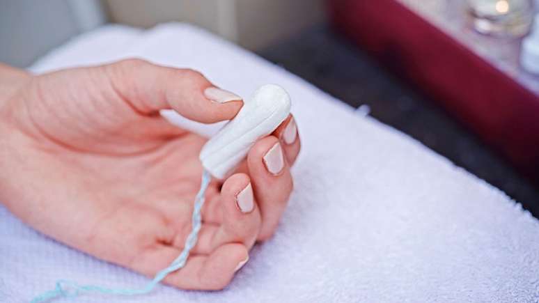 Quatro anos depois da cirurgia, Georgia ainda n&atilde;o teve coragem de usar um absorvente interno de novo