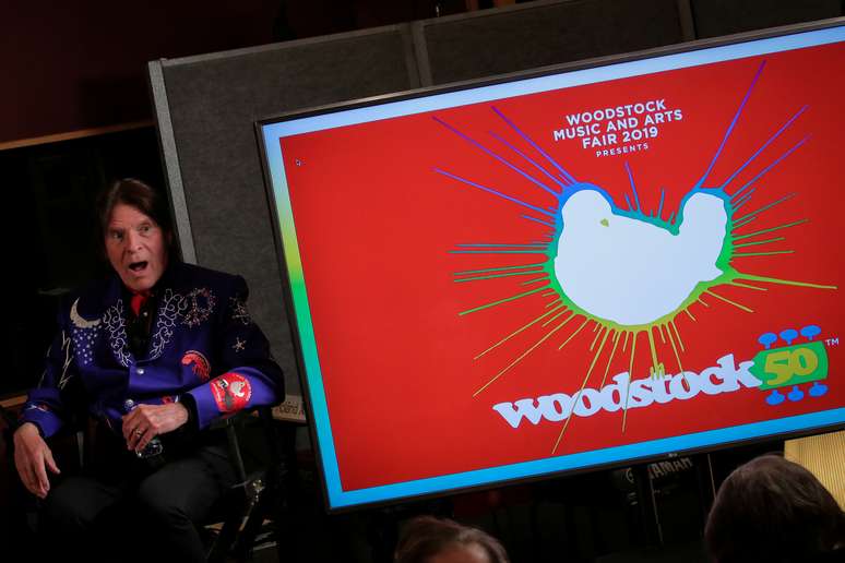 Cantor John Fogerty em evento que anunciou lista de atrações para show de 50º aniversário de Woodstock
19/03/2019
REUTERS/Brendan McDermid