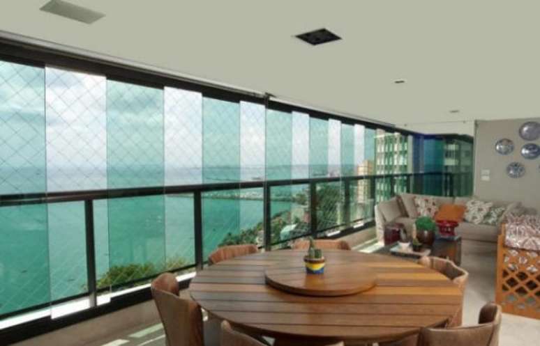 5- As cortinas de vidro para varanda são produzidas com vidro temperado. Fonte: Suporte Vidros