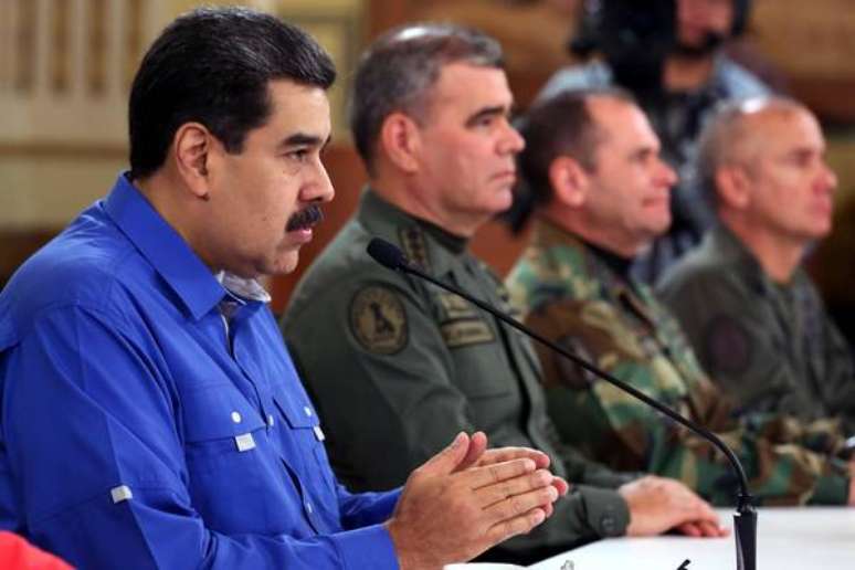 Maduro declara vitória, mas Guaidó convoca mais protestos