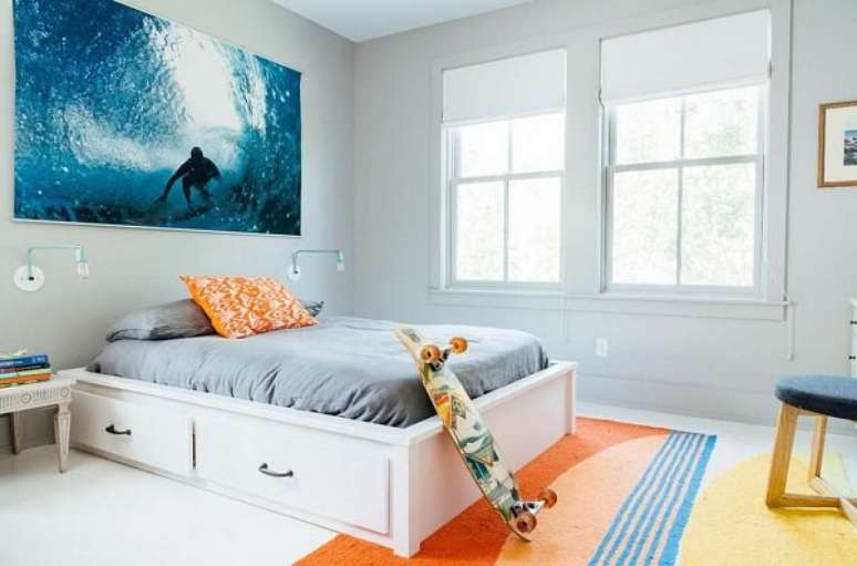 4 – Decoração de quarto simples para menino ao estilo surf. Projeto de Fabíola Faria