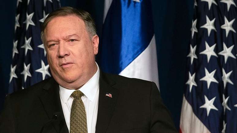 O diretor da CIA, Mike Pompeo, não descarta uma intervenção militar dos EUA no país latino americano