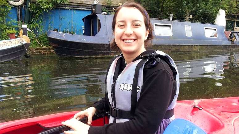 Courtney Hagen Ford diz que ter todos os seus movimentos monitorados no trabalho foi 'desumanizante'