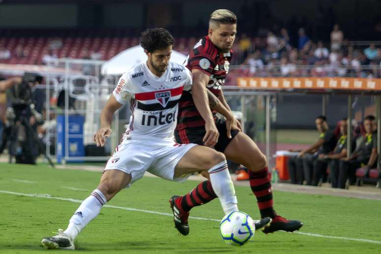 Após sair perdendo por 1 a 0, o São Paulo de Cuca arrancou um empate contra o Flamengo no Morumbi no final do segundo tempo