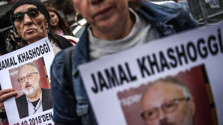 Protesto na Turquia contra o assassinato do jornalista Jamal Khashoggi
