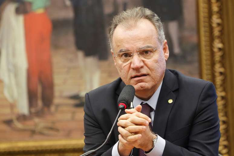 Relator da reforma da Previdência na comissão especial da Câmara, Samuel Moreira