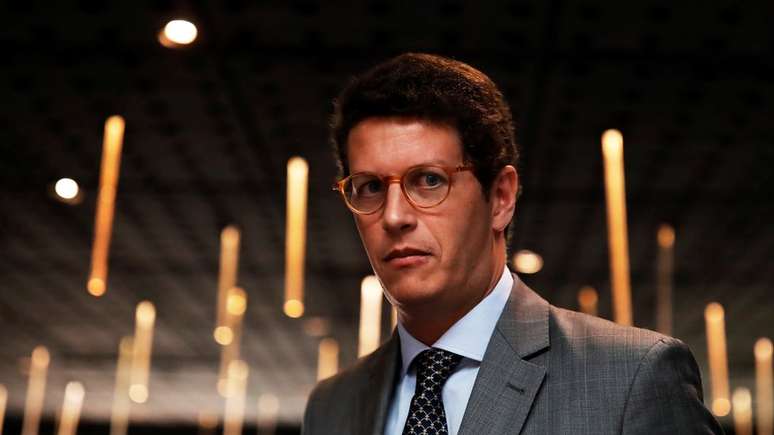 O ministro do Meio Ambiente, Ricardo Salles; para Sarney Filho, titular atual cumpre determinações do governo para 'desmonte' da política ambiental