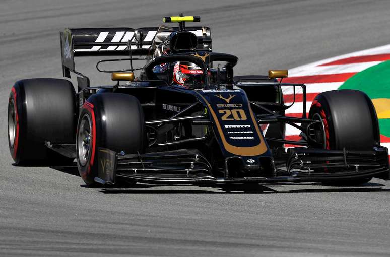 Magnussen espera forte corrida da Haas na Espanha