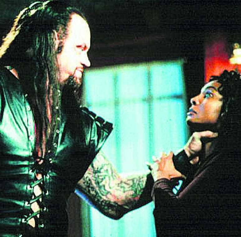 Cena da s&eacute;rie &lsquo;Poltergeist &ndash; O Legado&rsquo;, dos anos 1990