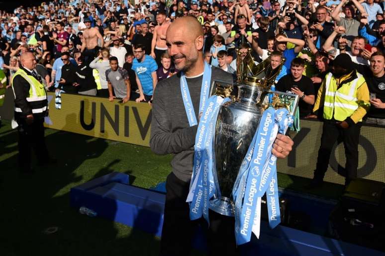 Guardiola é o atual campeão da Premier League (Foto: AFP)