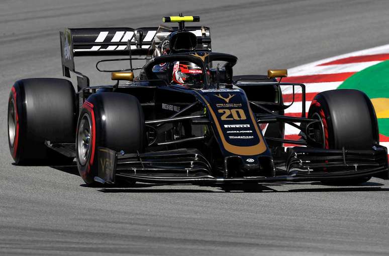 Testes da F1: Magnussen o mais rápido; Red Bull segue com problemas
