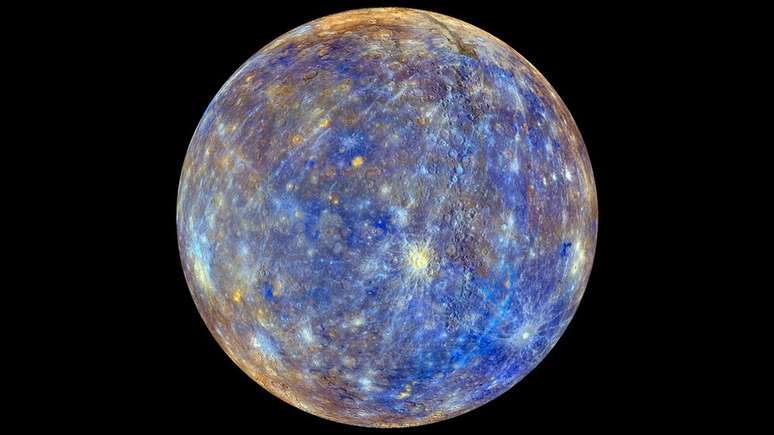 Mercúrio encolheu mais que a Lua