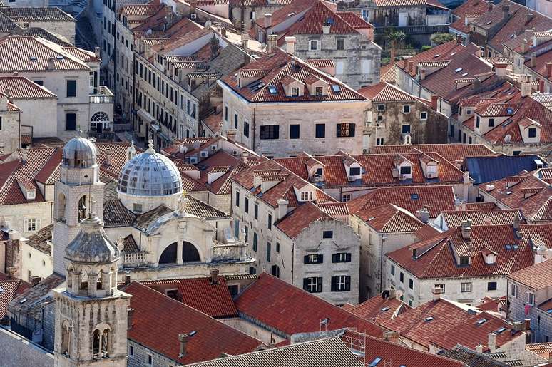Imagem de King's Landing antes de ser destruída - o cenário é, na vida real, a cidade de Dubrovnik, na Croácia