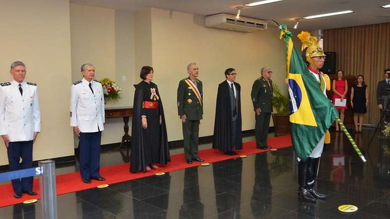 Maria Elizabeth é a única mulher integrante do Superior Tribunal Militar. Segundo a ministra, o caso dos nove militares é 'grave' o suficiente para jusitifcar a prisão dos nove militares