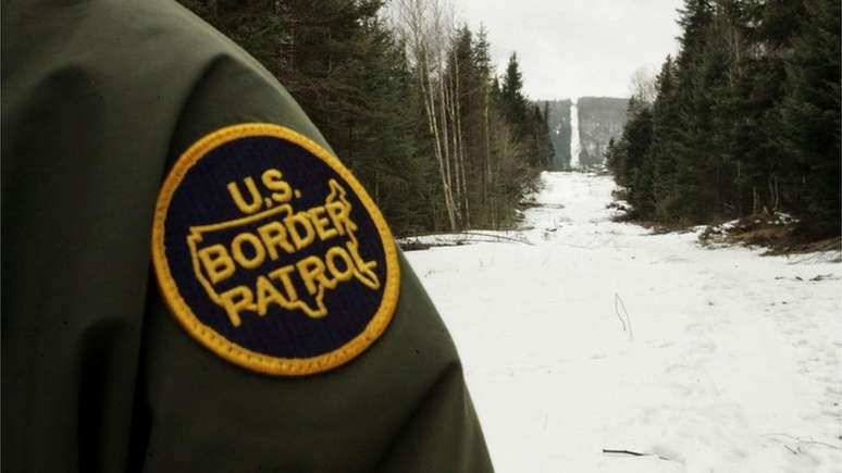 A fronteira entre os EUA e o Canad&aacute; est&aacute; sob rigorosa vigil&acirc;ncia pela patrulha da fronteira