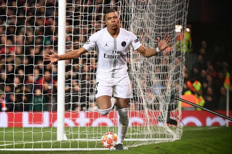 Mbappé é um dos destaques do futebol atual (Foto: Franck Fife/AFP)