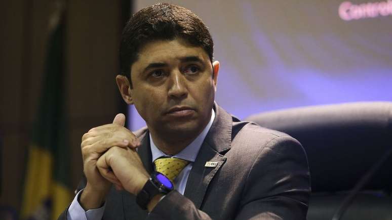 Ministro pretende convencer Paulo Guedes a reverter bloqueio de verbas usando resultados de acordos de leniência aos cofres públicos