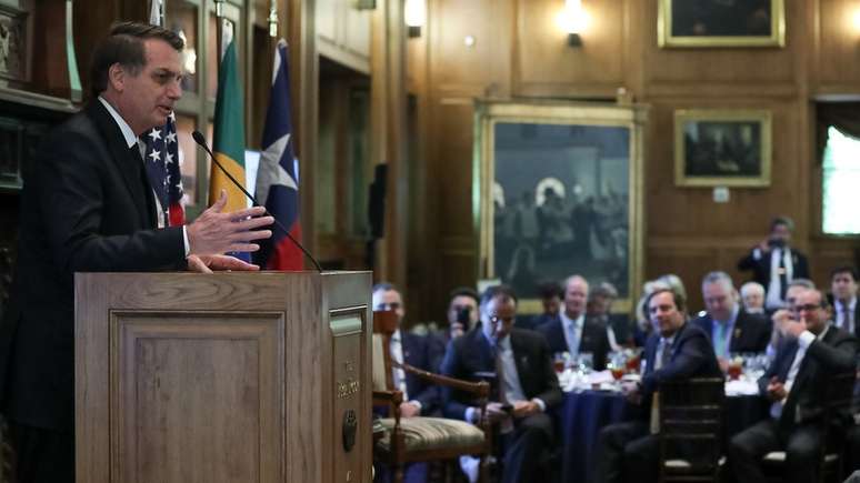 Bolsonaro esteve em Dallas durante dois dias e, na quinta, foi homenageado por grupo de empresários