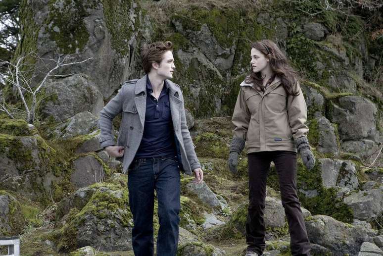 Kristen Stewart e Robert Pattinson são protagonistas de 'Crepúsculo'.