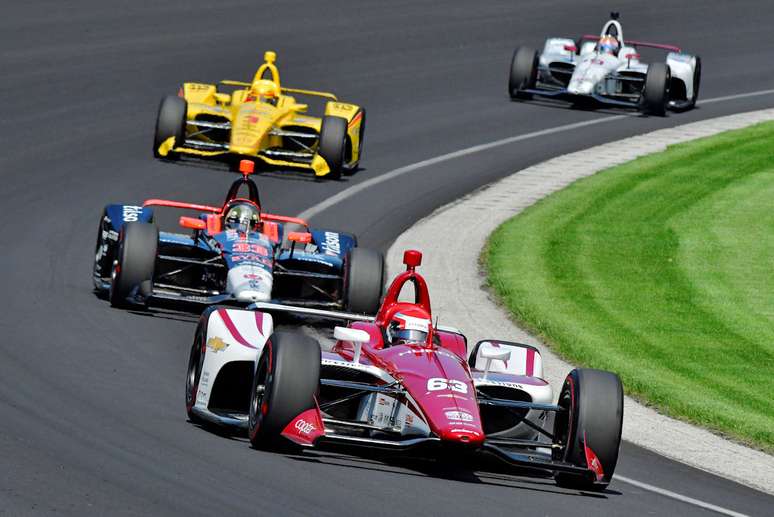 Indy 500: Jones lidera 3º dia em Indianápolis, marcado pela ausência de Alonso e forte acidente de O’Ward