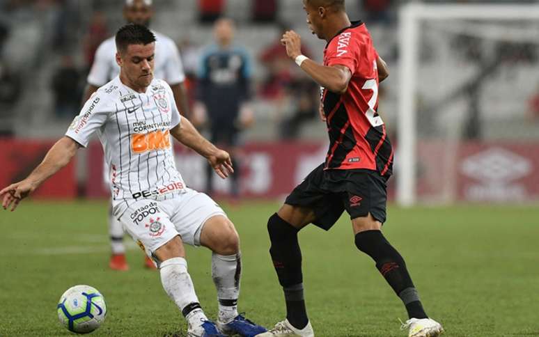 Corinthians não teve grande atuação, porém conseguiu ótimo resultado fora de casa (Foto: Divulgação/ Twitter)