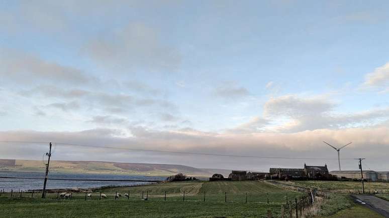 As Ilhas Orkney produzem mais energia limpa do que seus moradores podem usar