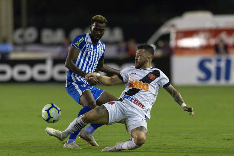 Rossi e Igor Fernandes durante Vasco x Avai realizada no Estádio de São Januário, pela 5ª rodada do Campeonato Brasileiro