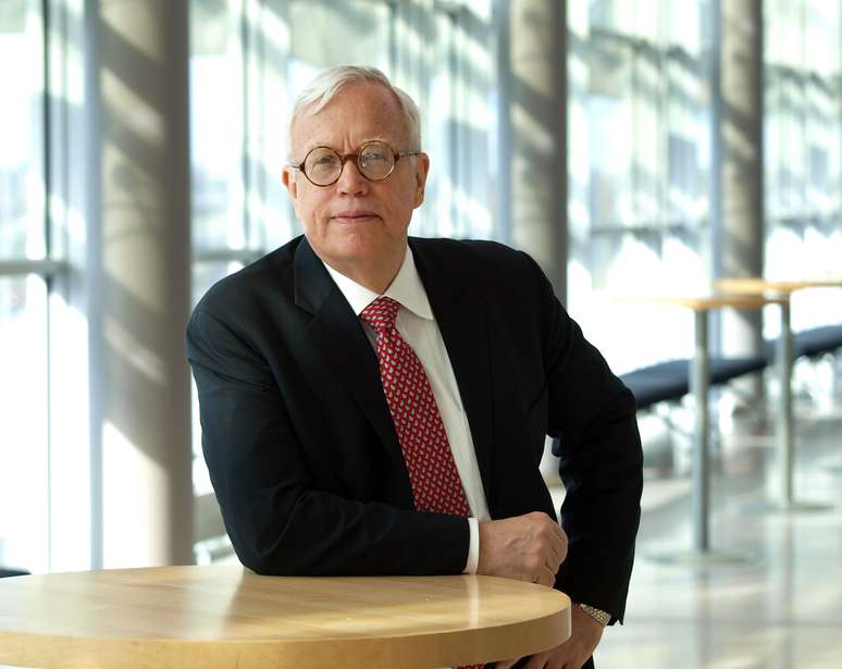 James J. Heckman &eacute; professor em&eacute;rito de economia da Universidade de Chicago, ganhador do Pr&ecirc;mio Nobel de Economia de 2000 e especialista em economia do desenvolvimento humano