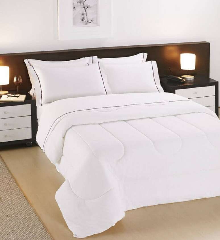 7. Investir nos pequenos detalhes faz toda a diferen&ccedil;a para um aconchegante quarto de hotel &ndash; Foto: Teka