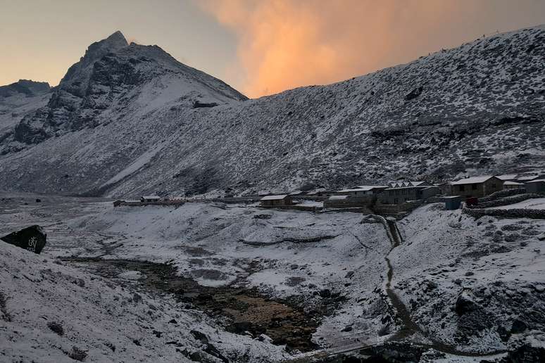 Monte Everest, no Nepal
14/04/2016
REUTERS/Antoni Slodkowski