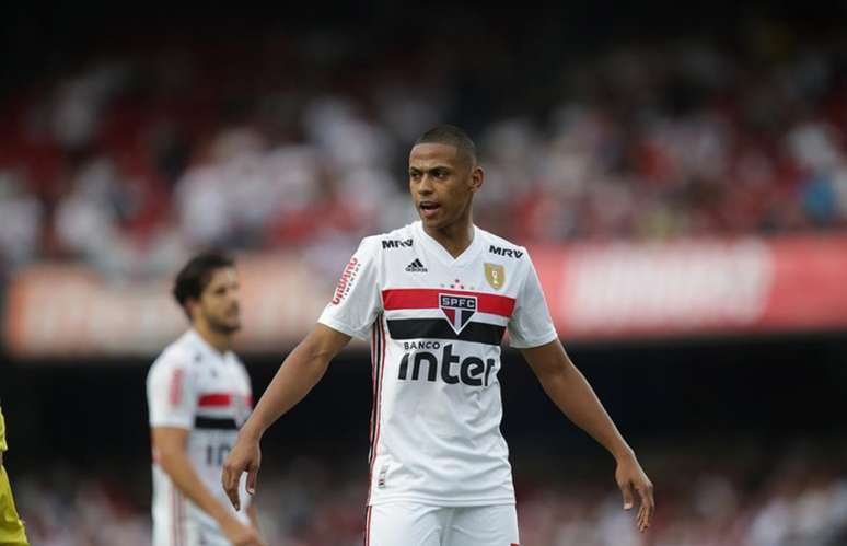 Bruno Alves lamentou as chances desperdiçadas pelo time (Foto: Paulo Pinto/saopaulofc.net)