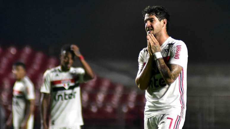 Pato teve as melhores chances do São Paulo nesta quarta - FOTO: EDUARDO CARMIM/PHOTO PREMIUM