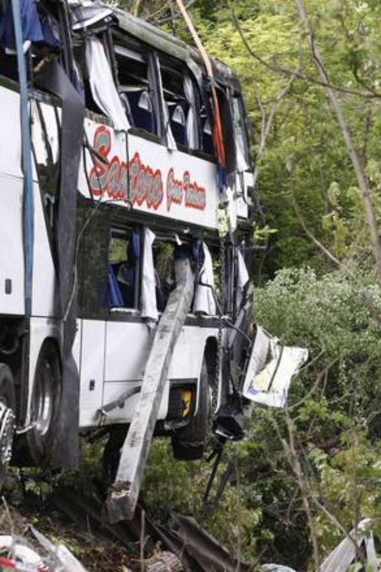 Acidente com ônibus de turismo na Toscana deixa um morto e 37 feridos