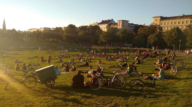 A polícia de Berlim afirma que continuará atuando no Görlitzer Park