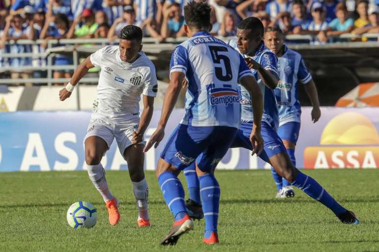 Mandante, CSA, de Alagoas, vai jogar contra o Flamengo em Brasília (Foto: Carlos Ezequiel Vannoni/Eleven)