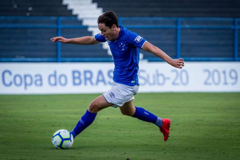 Maurício é o segundo jogador do sub-20 que vai participar dos treinos com a seleção principal- (Gustavo Aleixo/Cruzeiro)