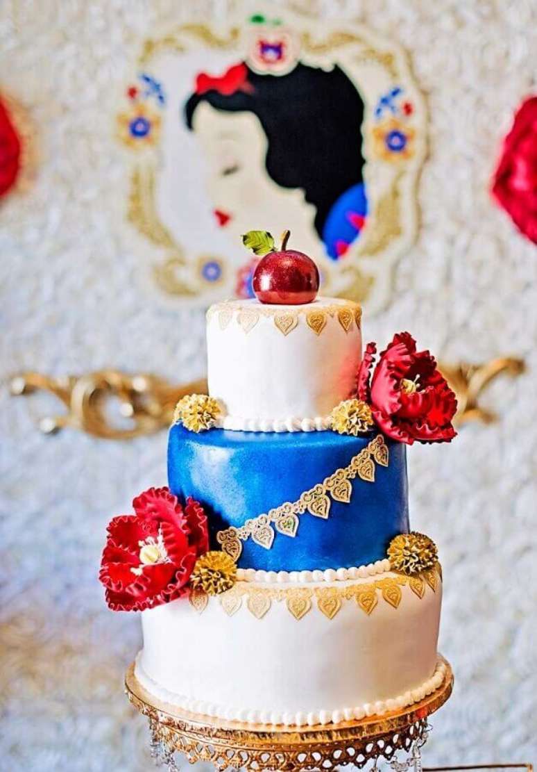 1. Lindo bolo decorado para festa da Branca de Neve – Foto: Bolo Decorado