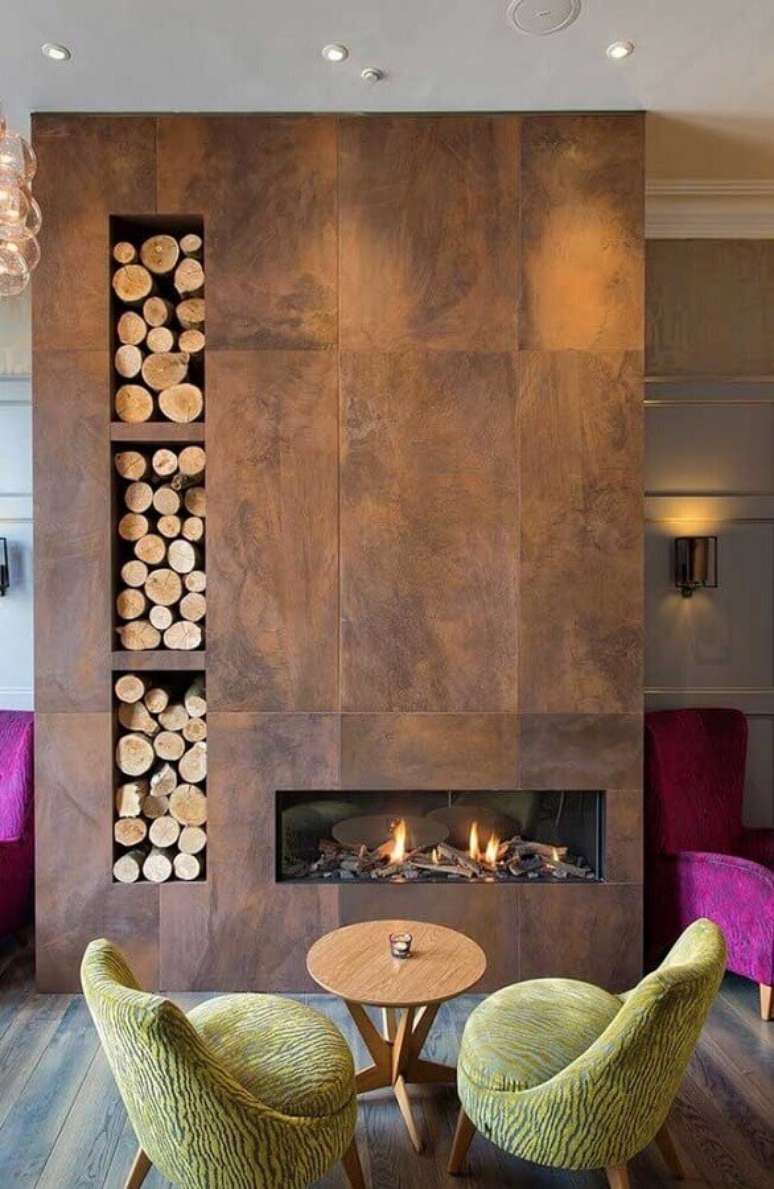 48. Charmosa decora&ccedil;&atilde;o para sala com revestimento a&ccedil;o corten &ndash; Foto: Wood Save