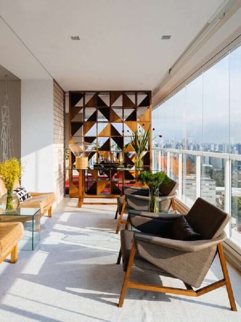 52. Decora&ccedil;&atilde;o clean para varanda com a&ccedil;o corten &ndash; Foto: Habitissimo