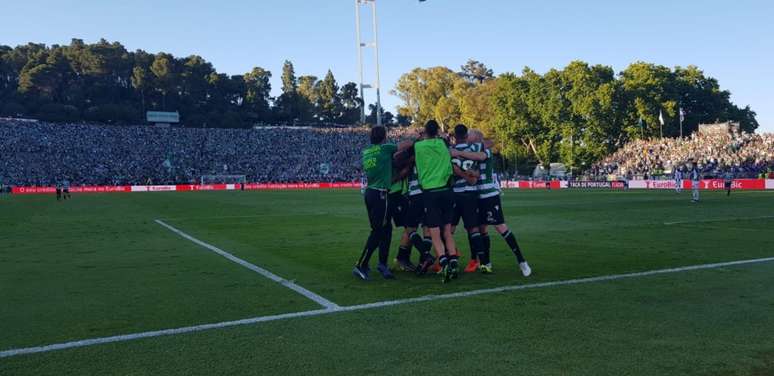 A comemoração do Sporting (Foto: Reprodução)